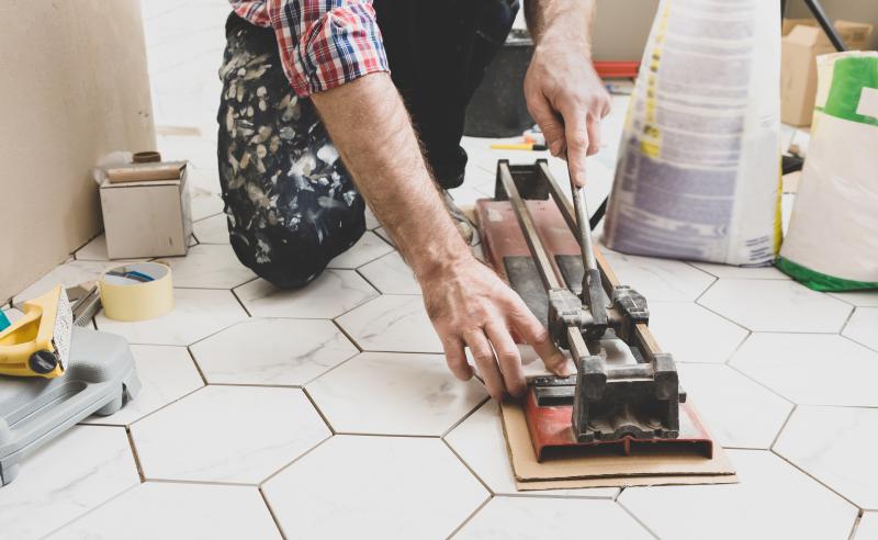 Comment choisir un carreleur professionnel pour votre projet d'aménagement ?