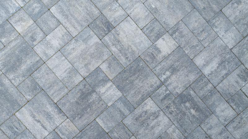 Guide pratique pour une pose de carrelage extérieur durable et esthétique