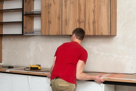 Pourquoi faire appel à un artisan pour créer votre cuisine sur mesure ?