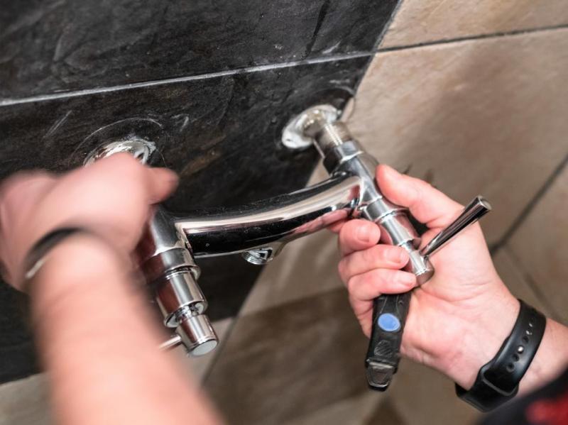 Comment r&eacute;ussir l'installation de votre robinetterie &agrave; Metz ?