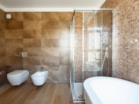 R&eacute;ussir la pose de votre baignoire, conseils et &eacute;tapes cl&eacute;s